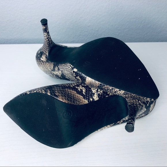 Mossimo Snakeskin Slip On Pointed Toe Heels Sz 8 - Picture 10 of 13
